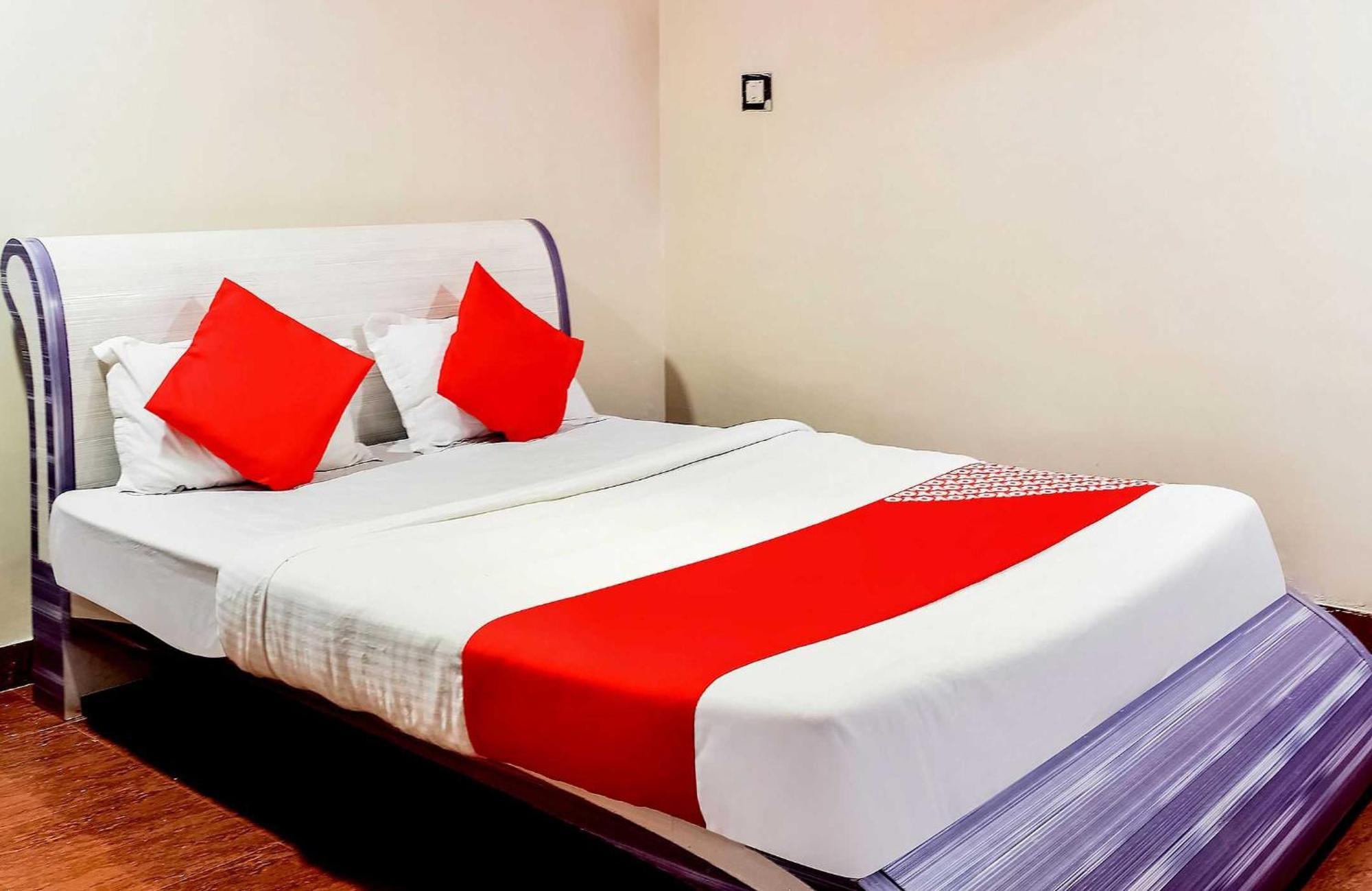 Hotel O Flagship Hotel Pragya 2 Bhilai Exterior foto
